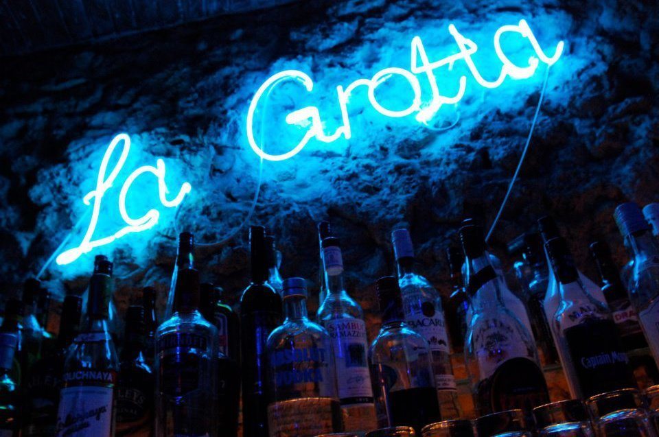 Corfu Beach Bars -  - LA GROTTA BAR