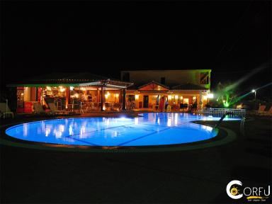 Tzevenos Hotel Agios Georgios Argyradon