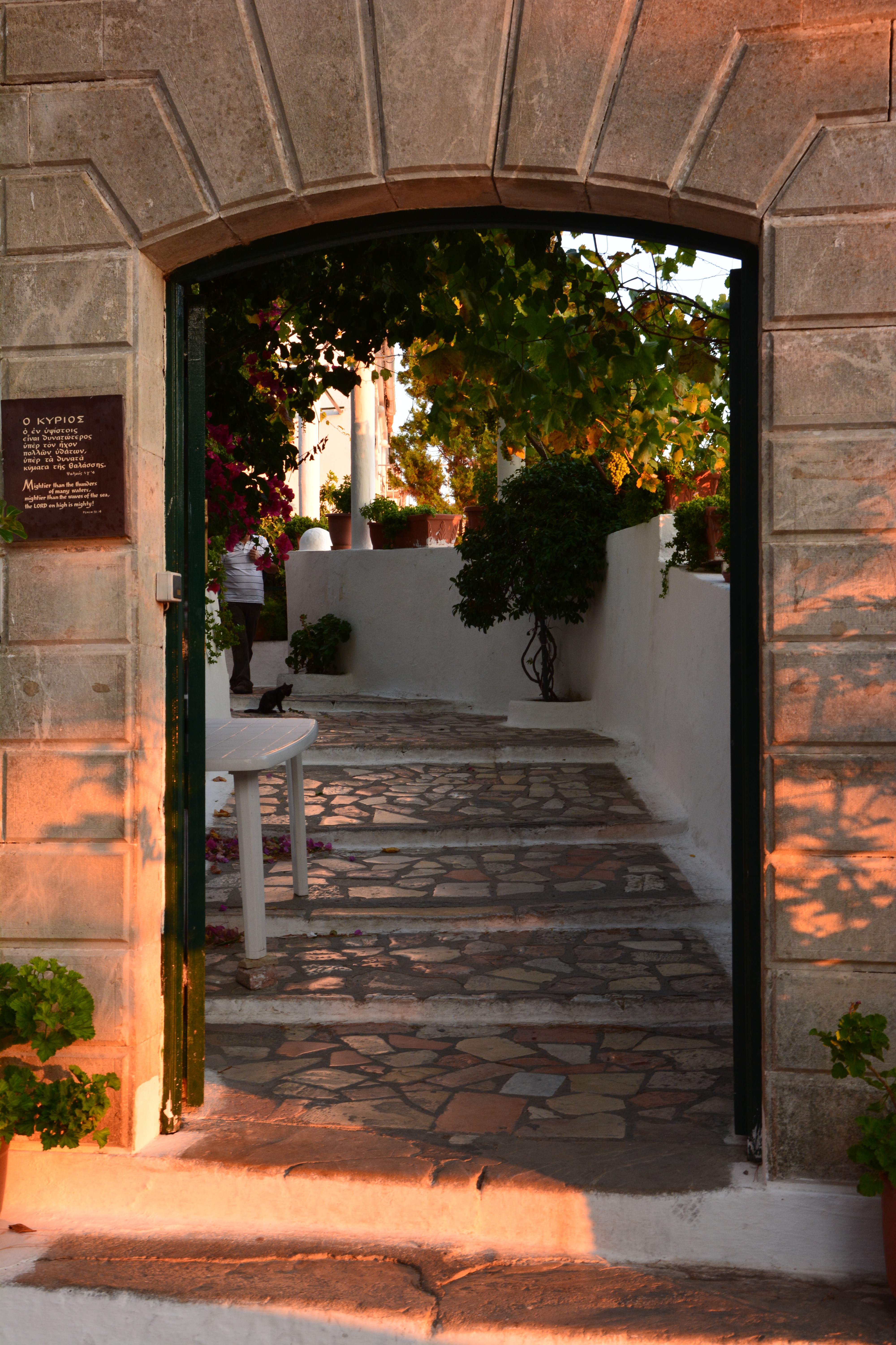 Traveler: Mico Rikic at Kloster Theotokos Paleokastritsa - Korfu